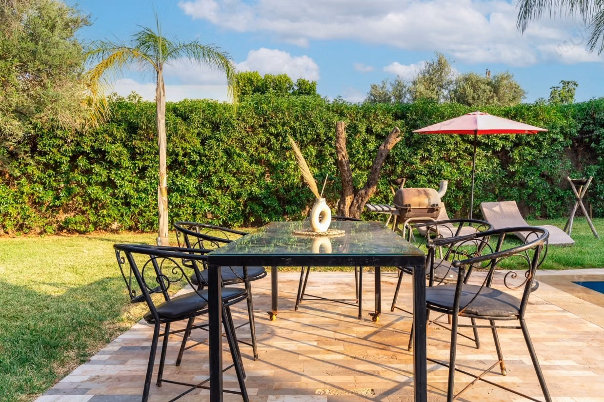 Villa for sale on Fes road with VNA