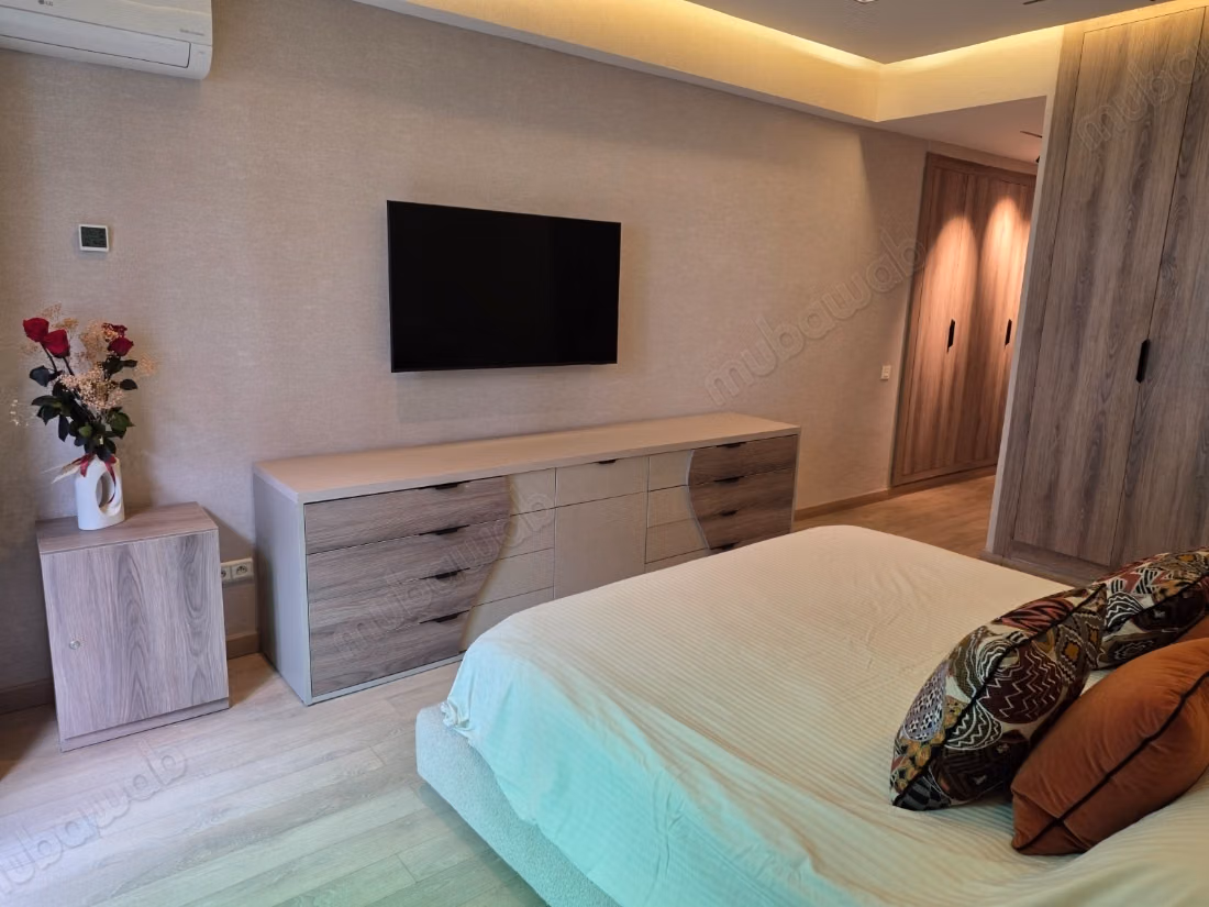 Verkoop van een mooi appartement in Val Fleury. 3 mooie slaapkamers. Lift en terras