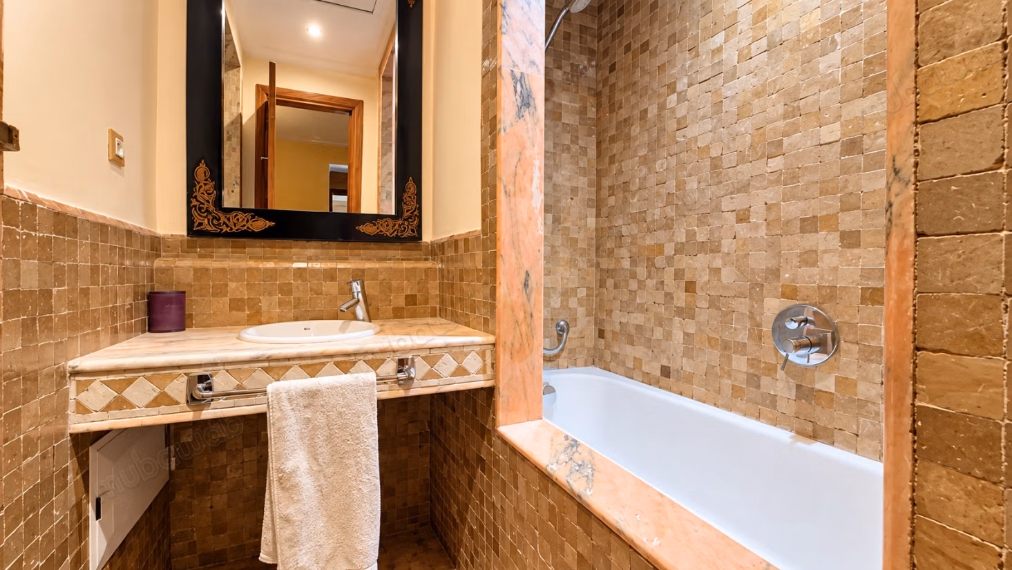Marrakech the Palmeraie for sale apartment on the ground floor 107 m²