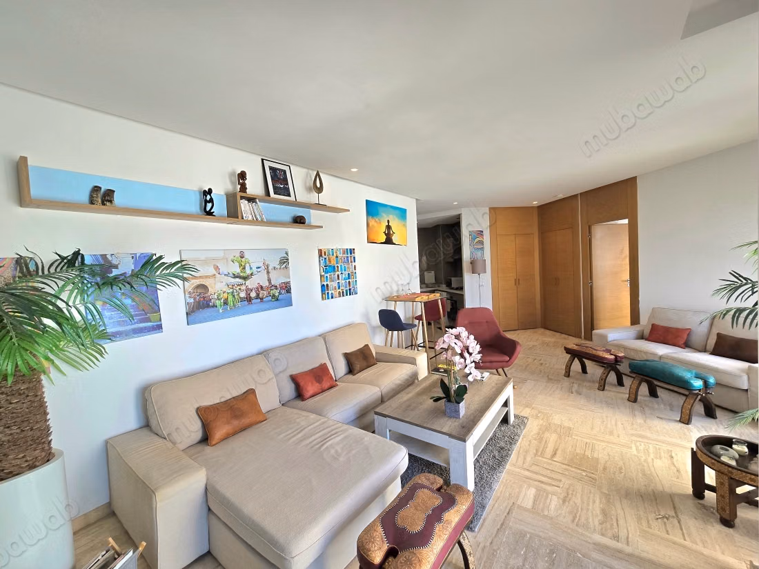 Appartement en location à Casablanca Finance City. 2 grandes pièces. Meublé