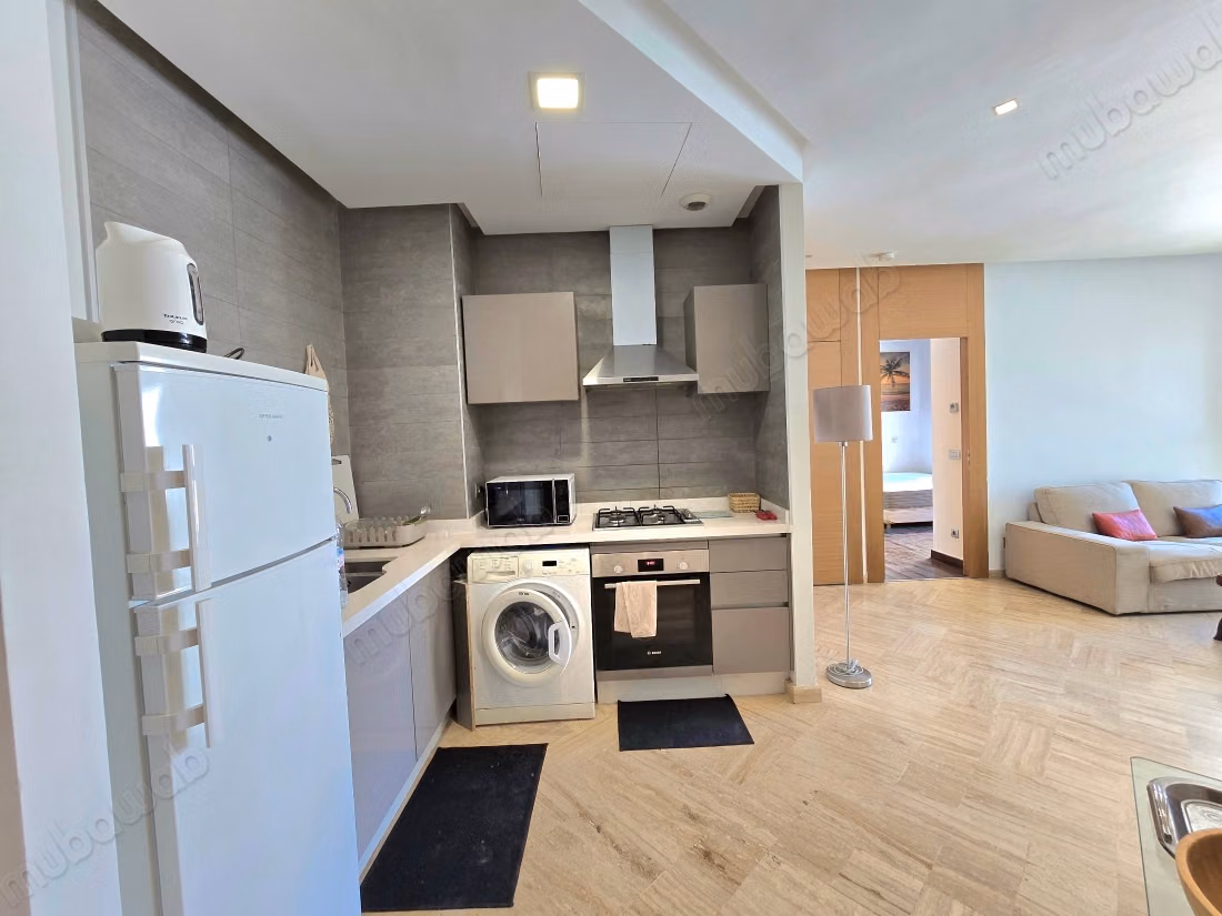 Appartement en location à Casablanca Finance City. 2 grandes pièces. Meublé