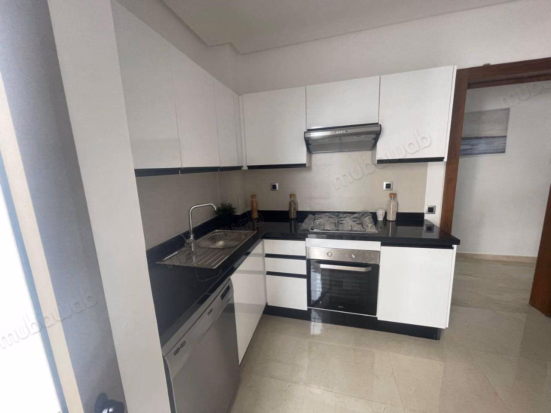 Superbe appartement à louer à Mannesmann. 1 Pièce. Avec ascenseur et espace vert