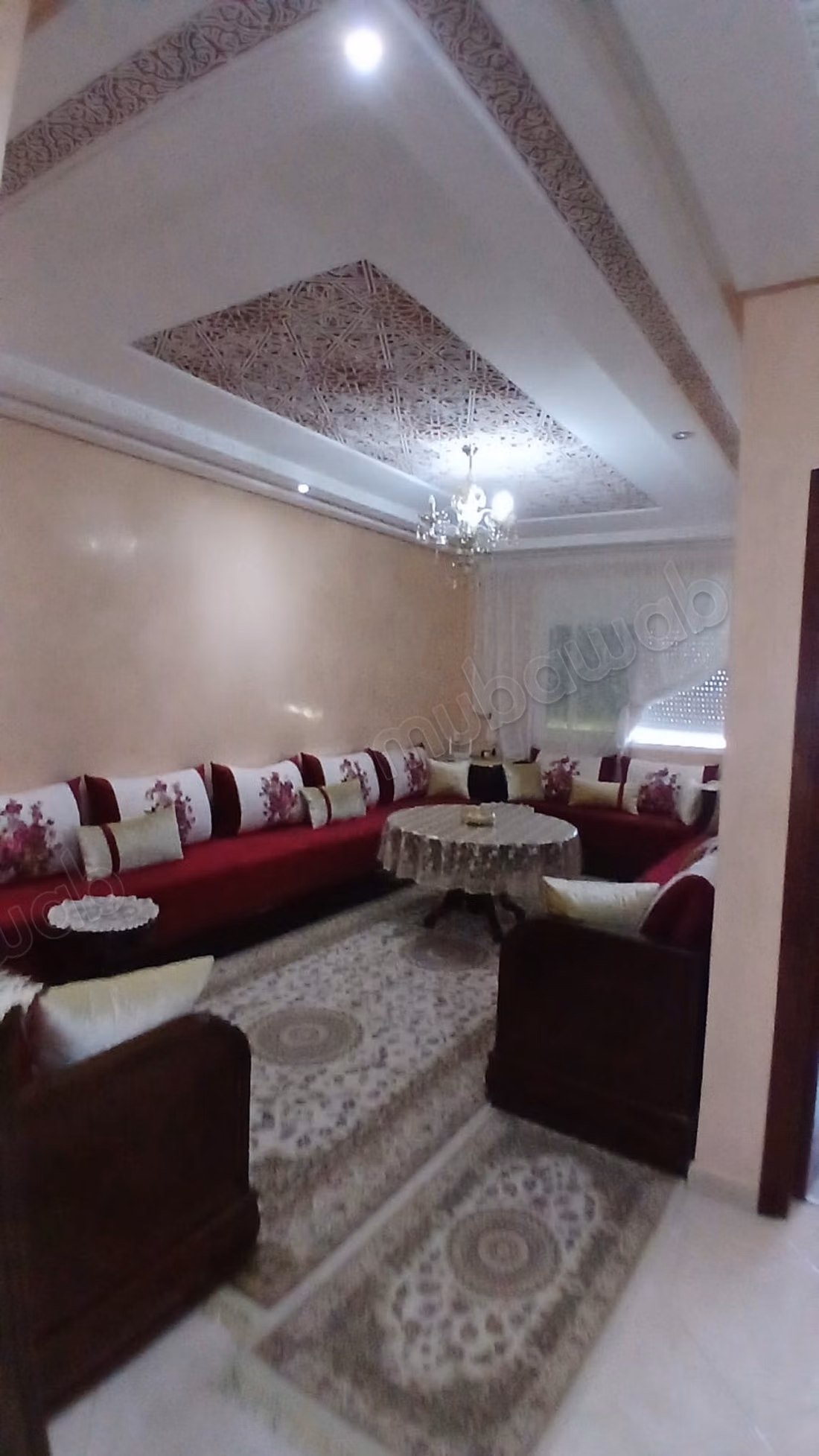 Vend appartement à Oulad Wjih.
Surface de 130 m²