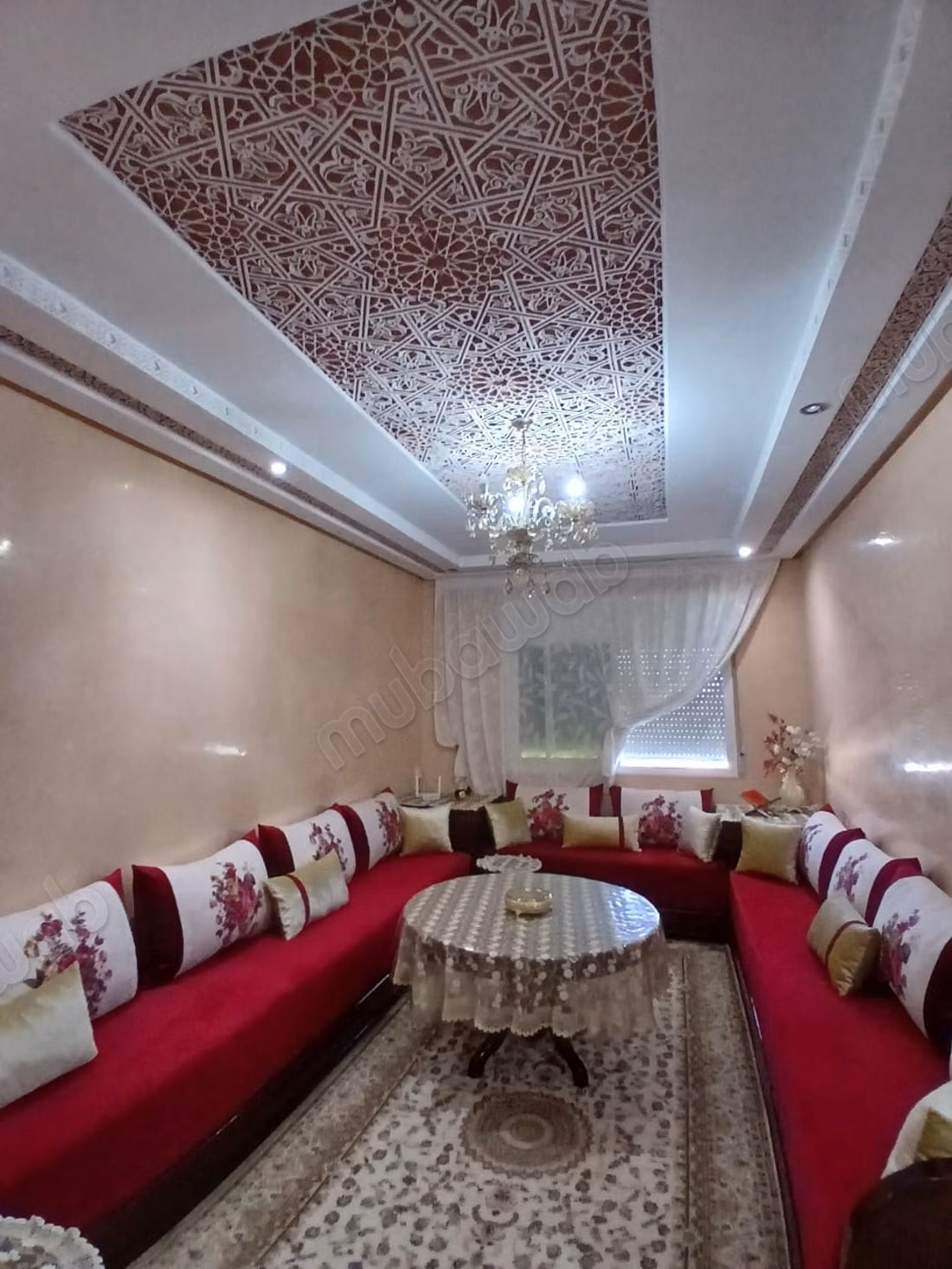 Vend appartement à Oulad Wjih.
Surface de 130 m²