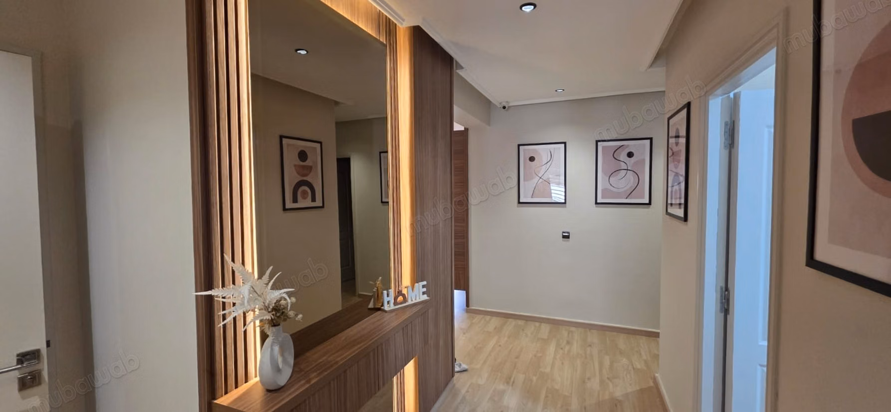 Affitta questo appartamento a Malabata. Superficie 130 m². Arredato