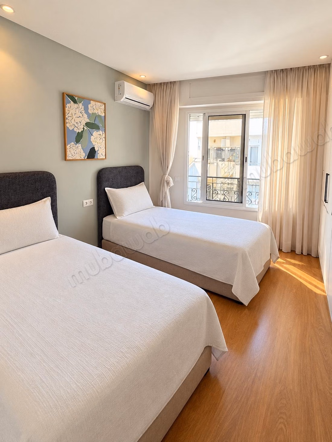 Louez cet appartement à Palmier. 3 chambres agréables. Meublé