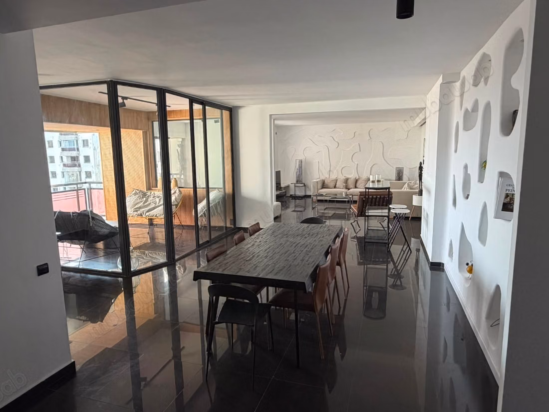 Bel appartement sans vis à vis meublé