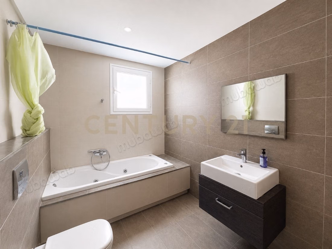For sale S2 apartment in La Soukra
