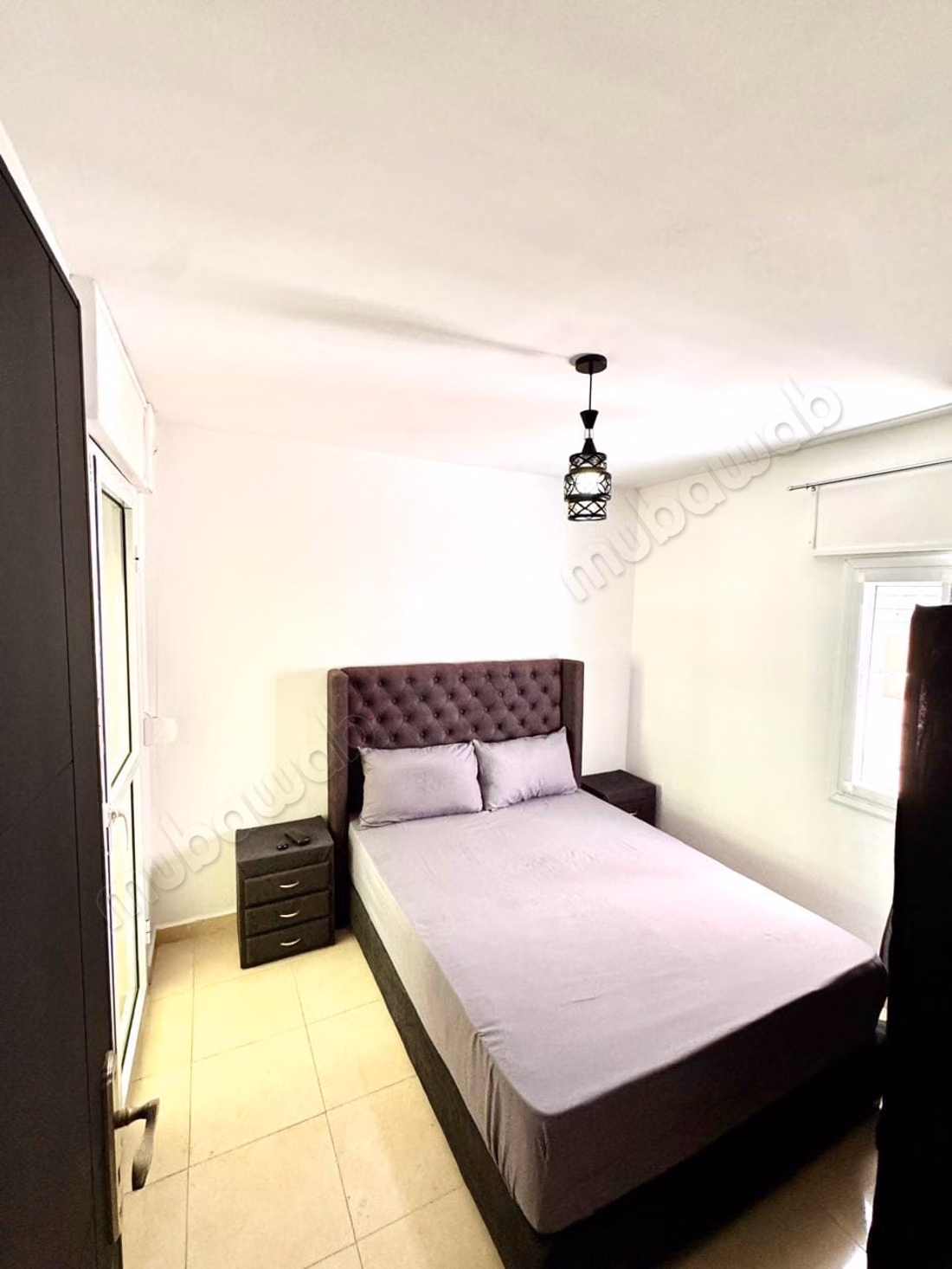 Bel appartement à louer sur la Route Nationale Assilah. 2 belles chambres. Mobilier neuf