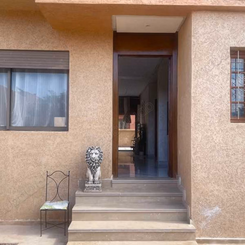 Villa à Vendre de 286.0 m² à Marrakech, 
Boulvard Moulay Abdellah Route De Safi