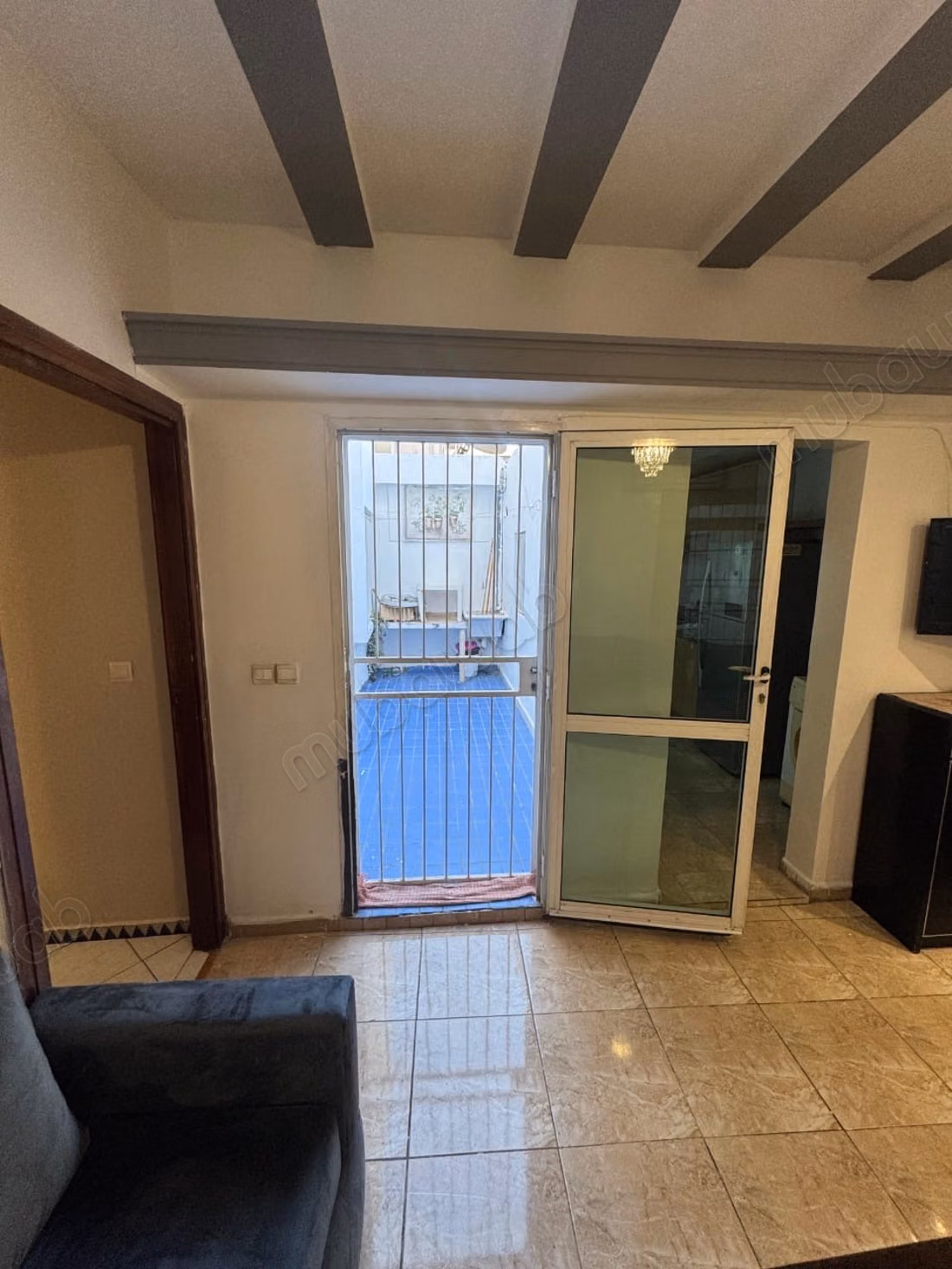 Location d'un appartement à Maârif Extension. 1 Pièce. Bien meublé