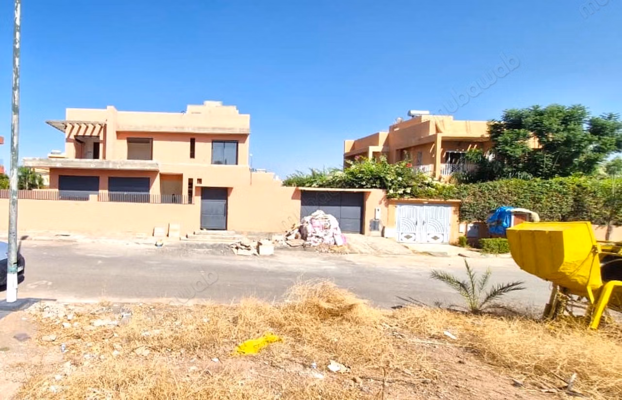 Terrain de 550 m2 a vendre sur Agdal 
Marrakech