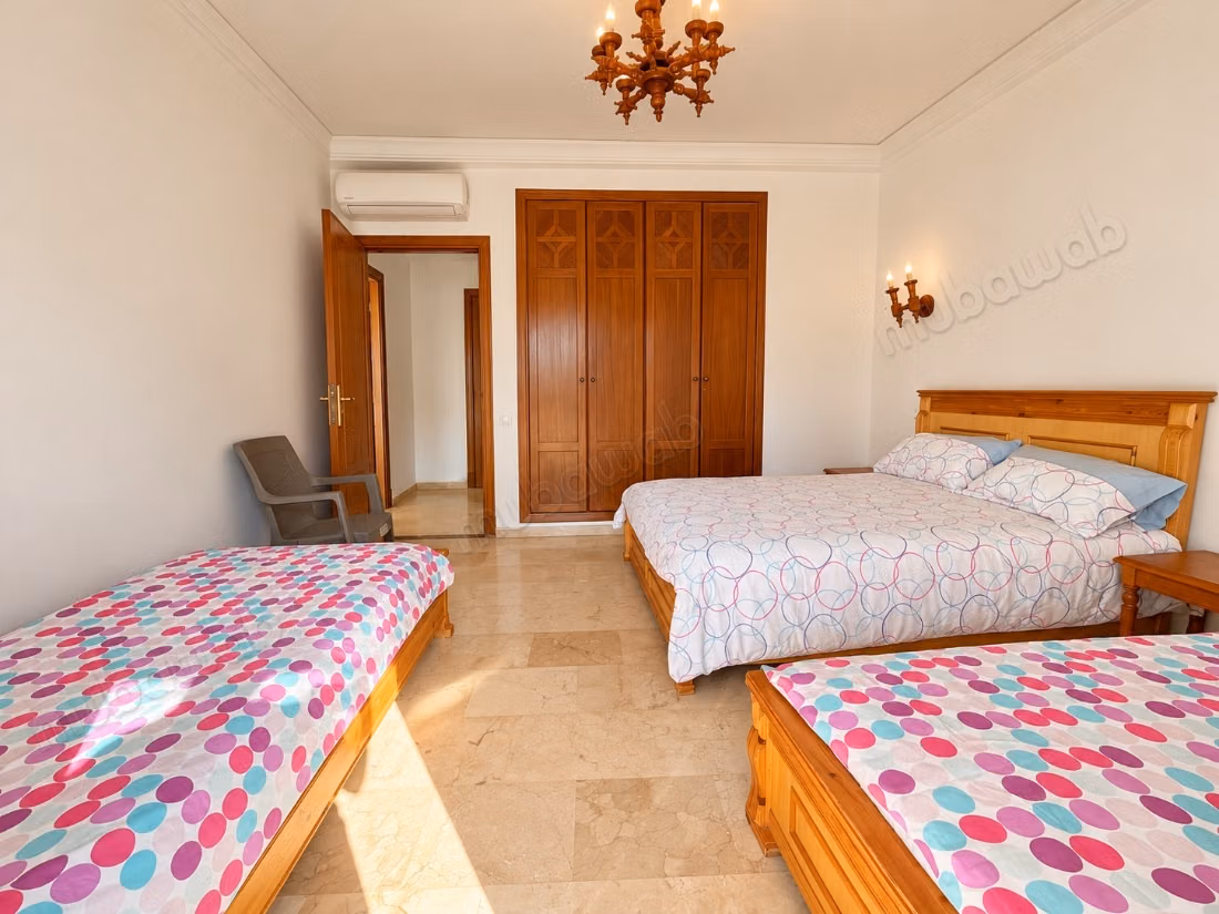 Bell'appartamento con 2 camere alla Marina di Agadir