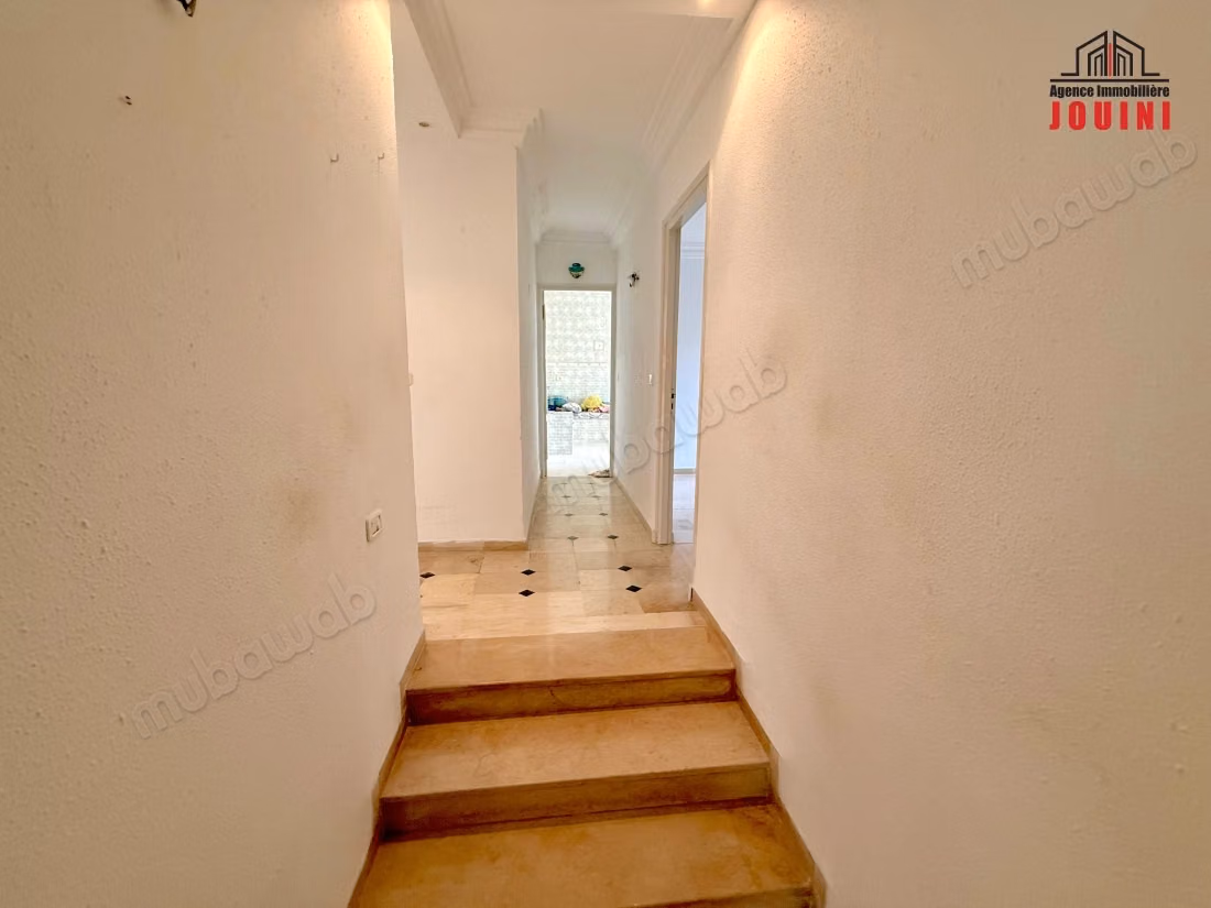 Maison 160 M² à Ennkhilet Ariana