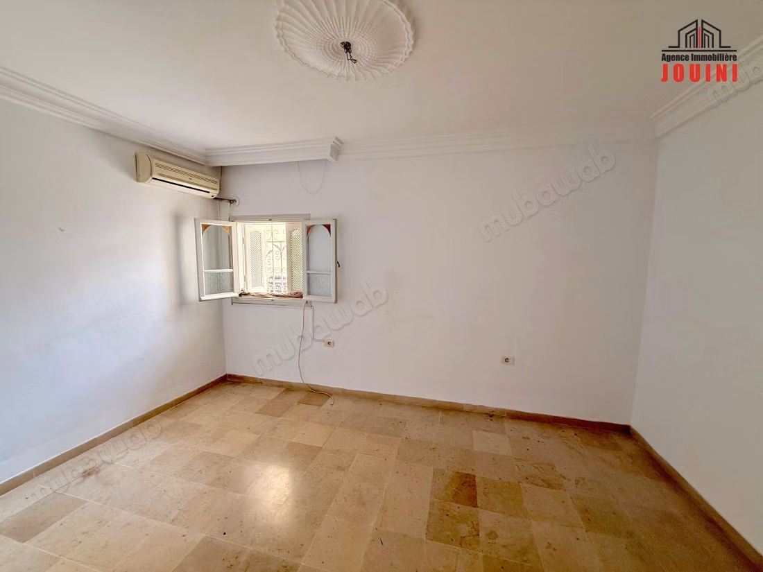 Maison 160 M² à Ennkhilet Ariana