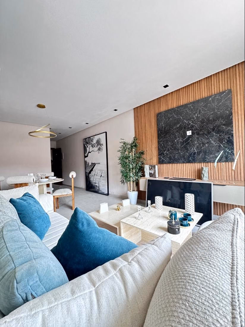 Apartment with pool for sale in Hivernage