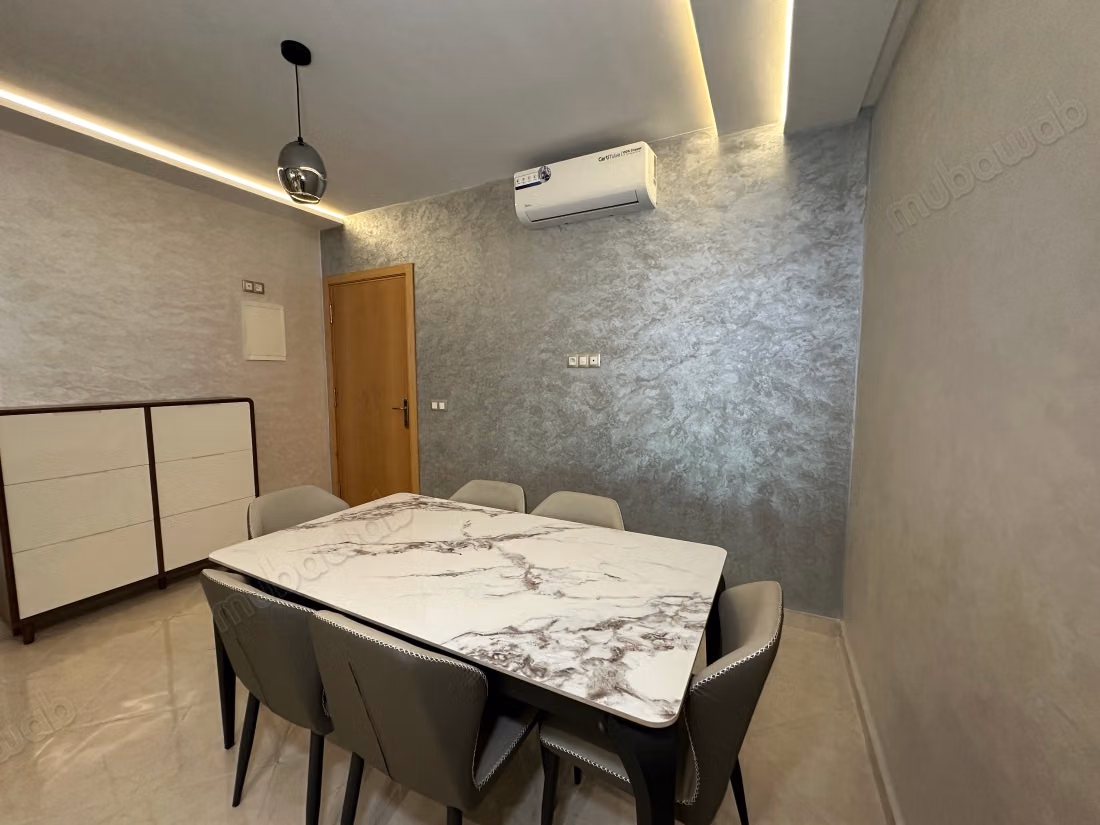 Nuovo appartamento in affitto 85m² di fronte a Marjan, strada per Rabat, Tangeri