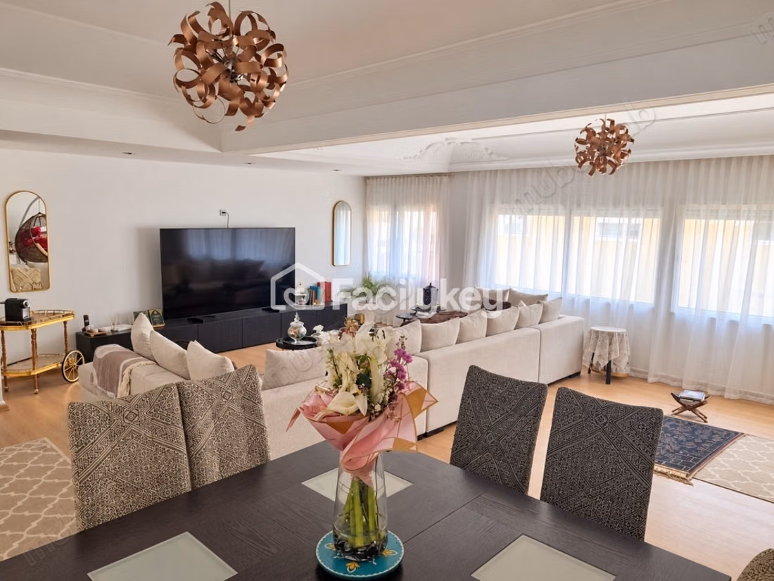 161 m² Apartment in Casablanca