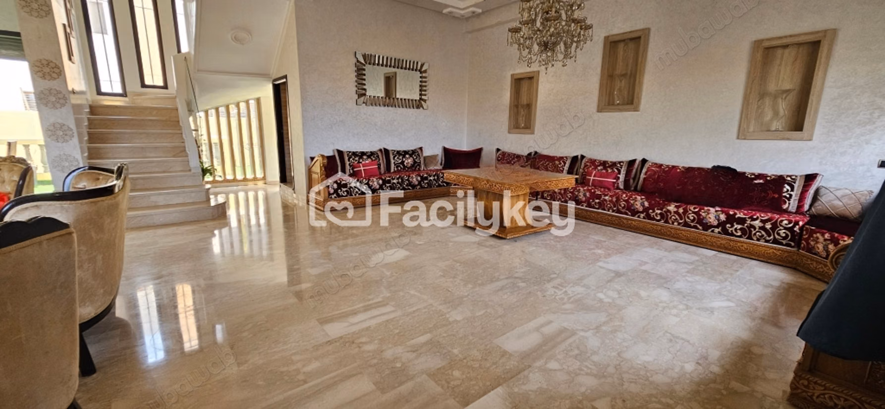 Villa de 349 m² à Dar Bouazza