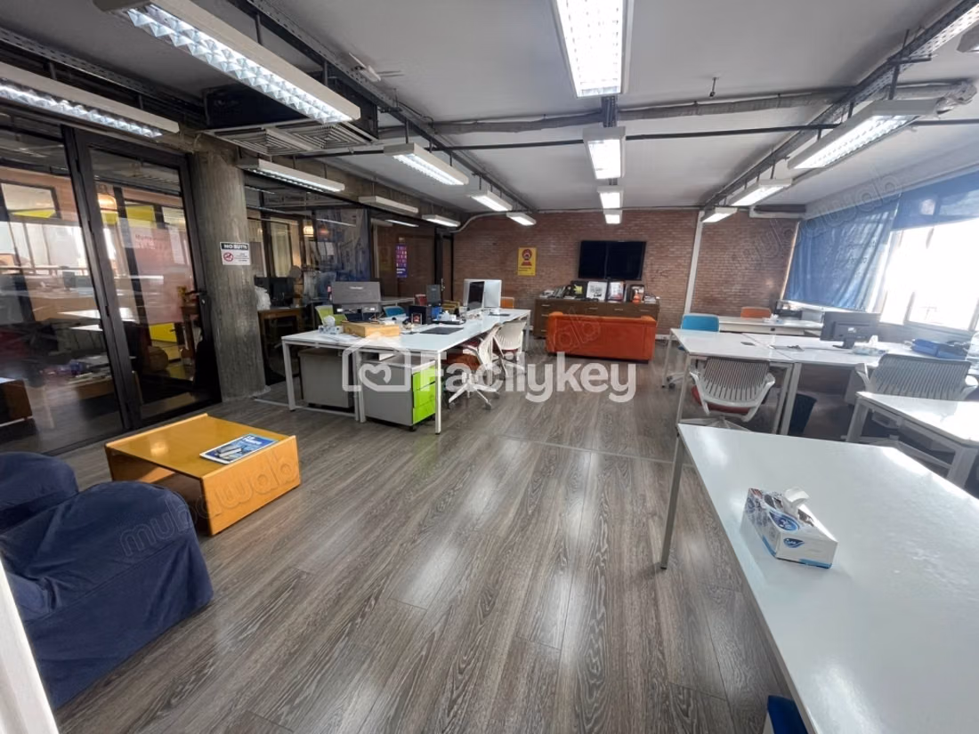 Bureau de 380 m² à Casablanca