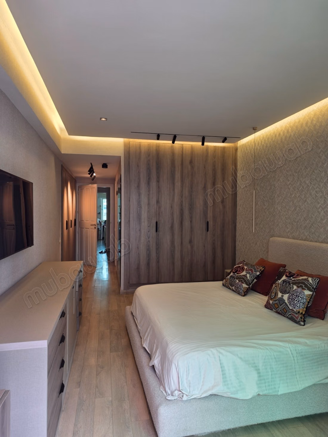 Selling an apartment in Val Fleury. 3 beautiful bedrooms. With elevator