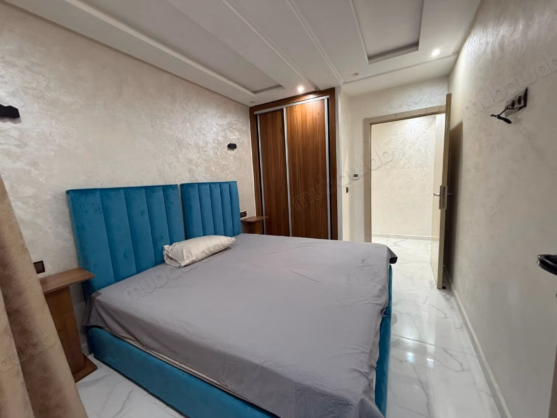 À LOUER appartement neuf meublé de 3 chambres