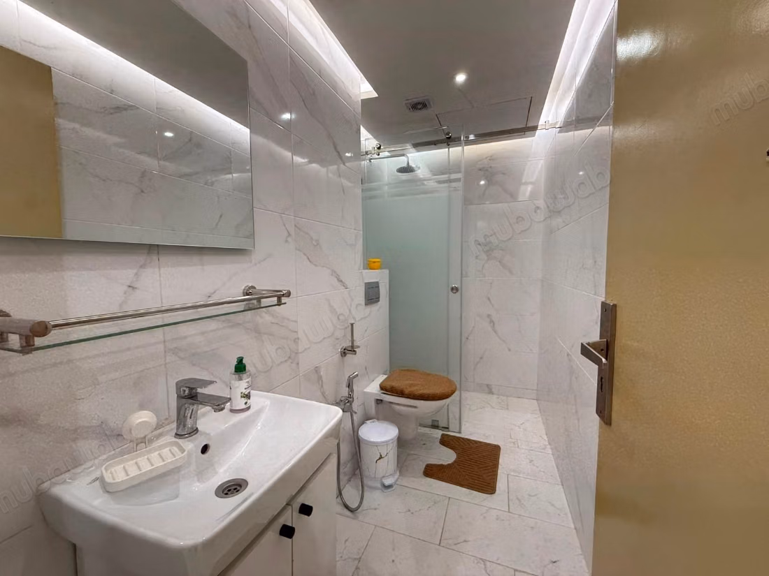 À LOUER appartement neuf meublé de 3 chambres