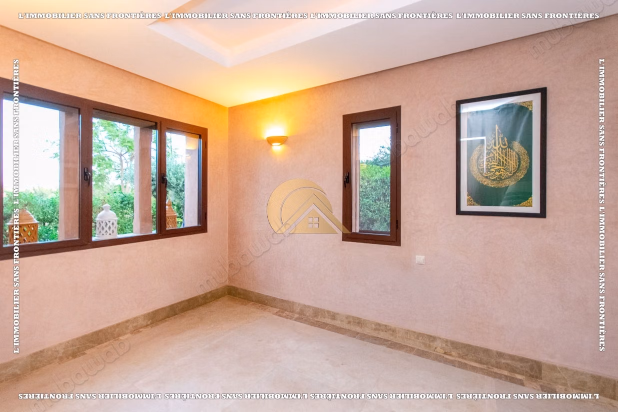 Furnished villa for sale on Route de l’Ourika – Jardin d’Atlas, golf view and private pool