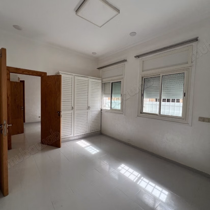 Location superbe appartement sur hassan 
RABAT