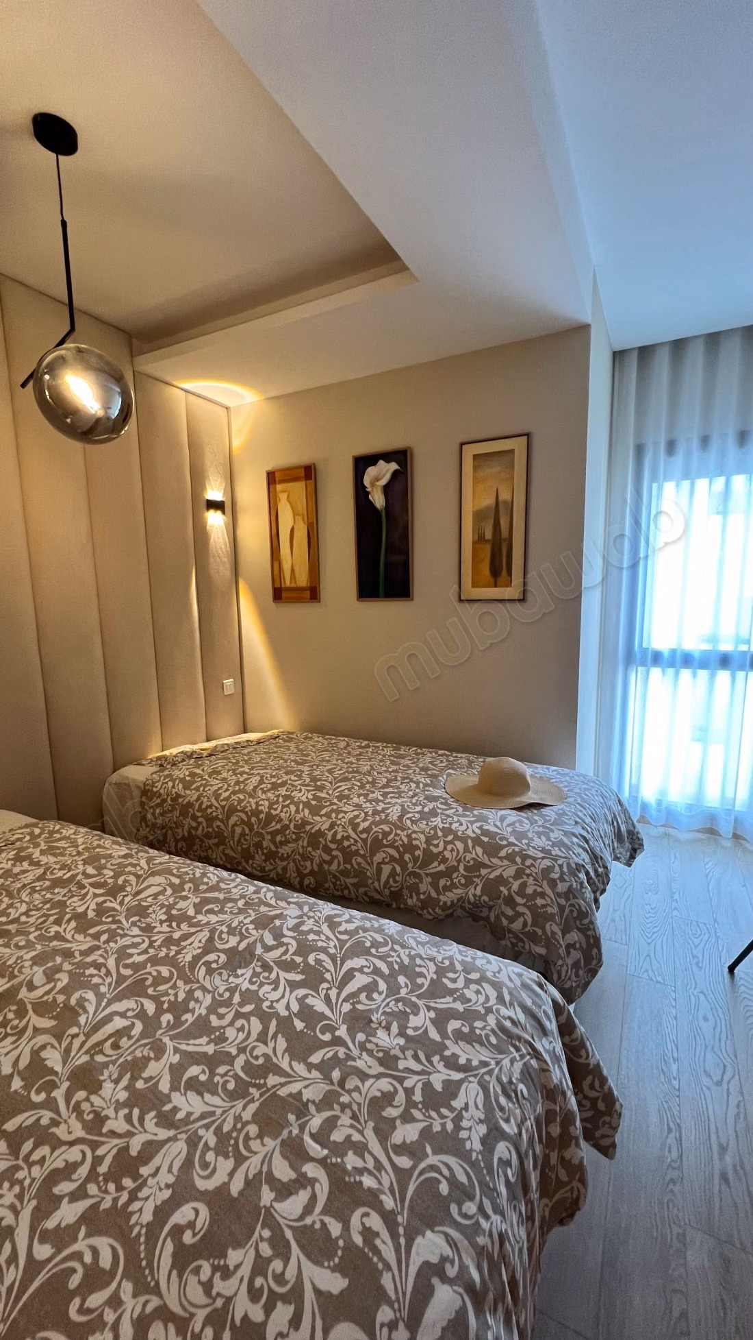 Appartement meublé cfc avec terrasse