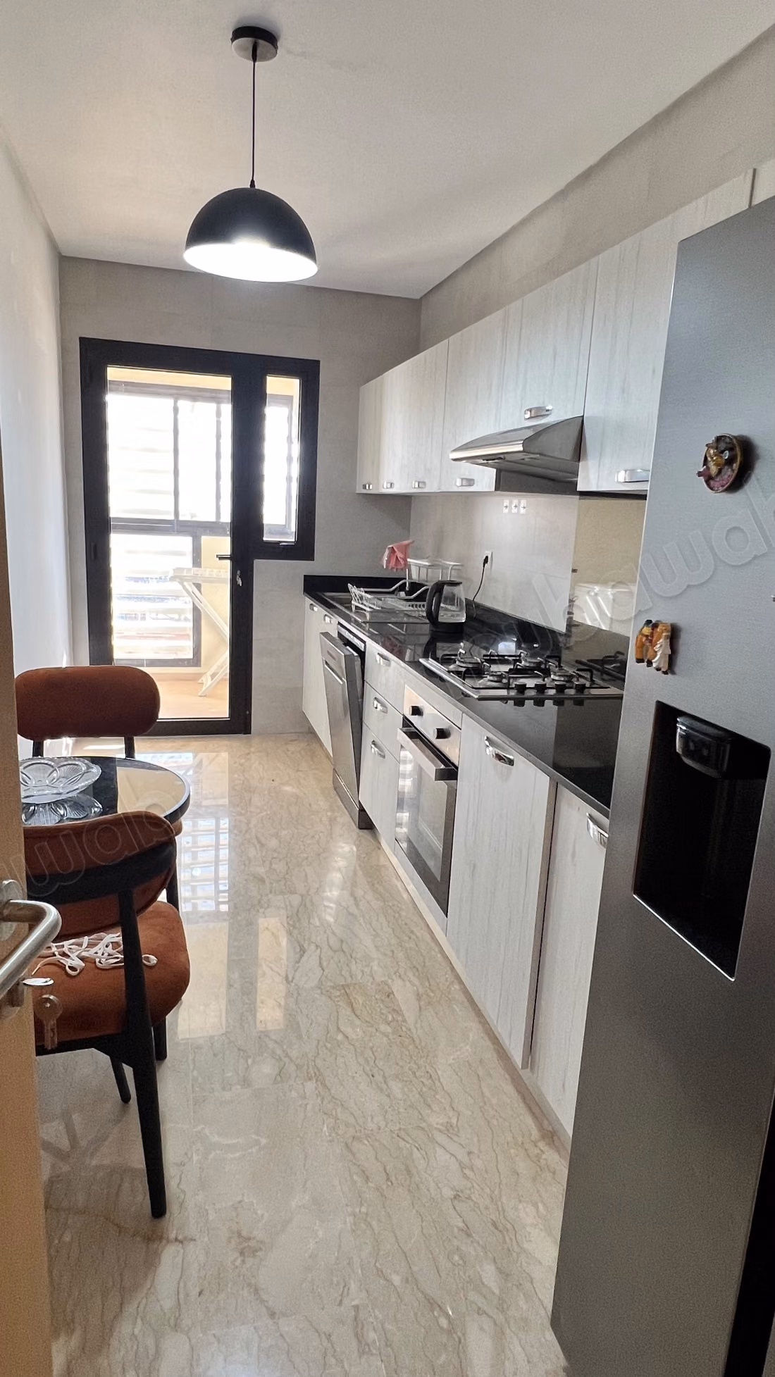 Appartement meublé cfc avec terrasse