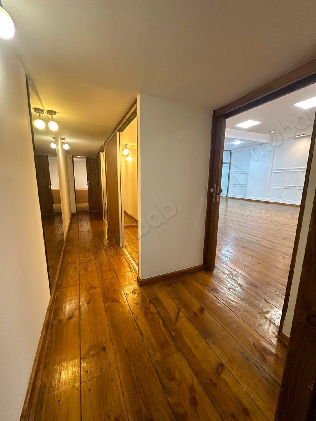 À louer Showroom 283 m² Maarif, Casablanca