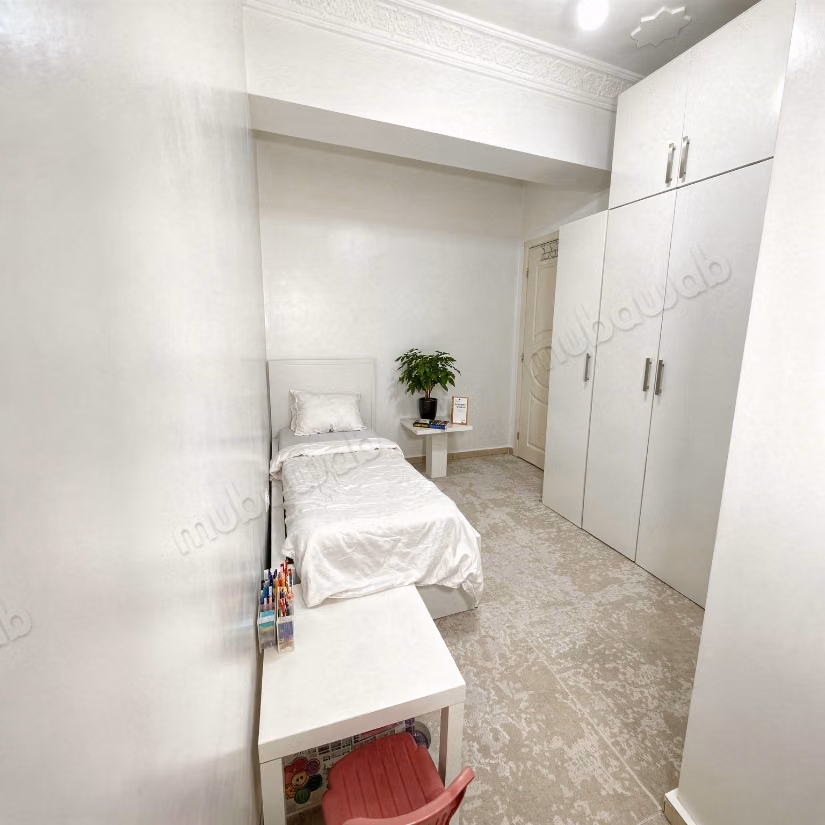 Appartamento in affitto mensile di 103m² vicino a Marjan