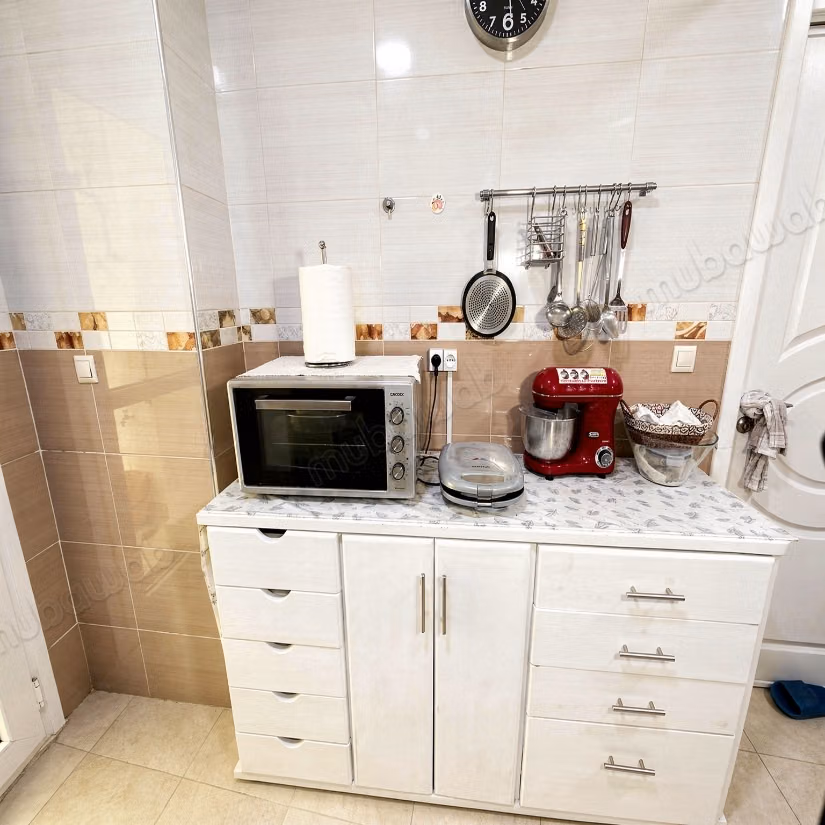 Appartamento in affitto mensile di 103m² vicino a Marjan