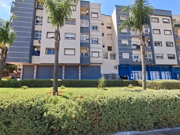 Local commercial a louer à oulfa 
superficie 116m²