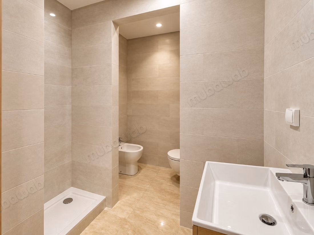 Beautiful 2-bedroom apartment with terrace without overlooking