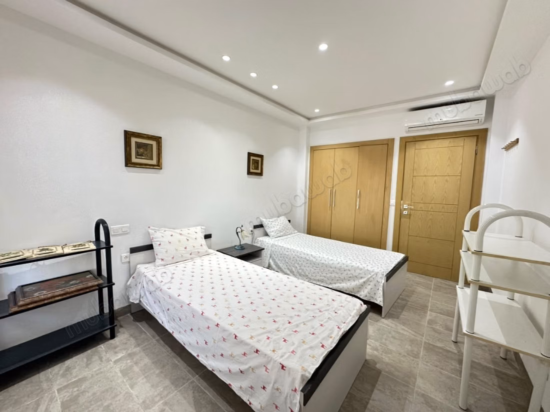 A louer: Appartement en S2 à la zone touristique