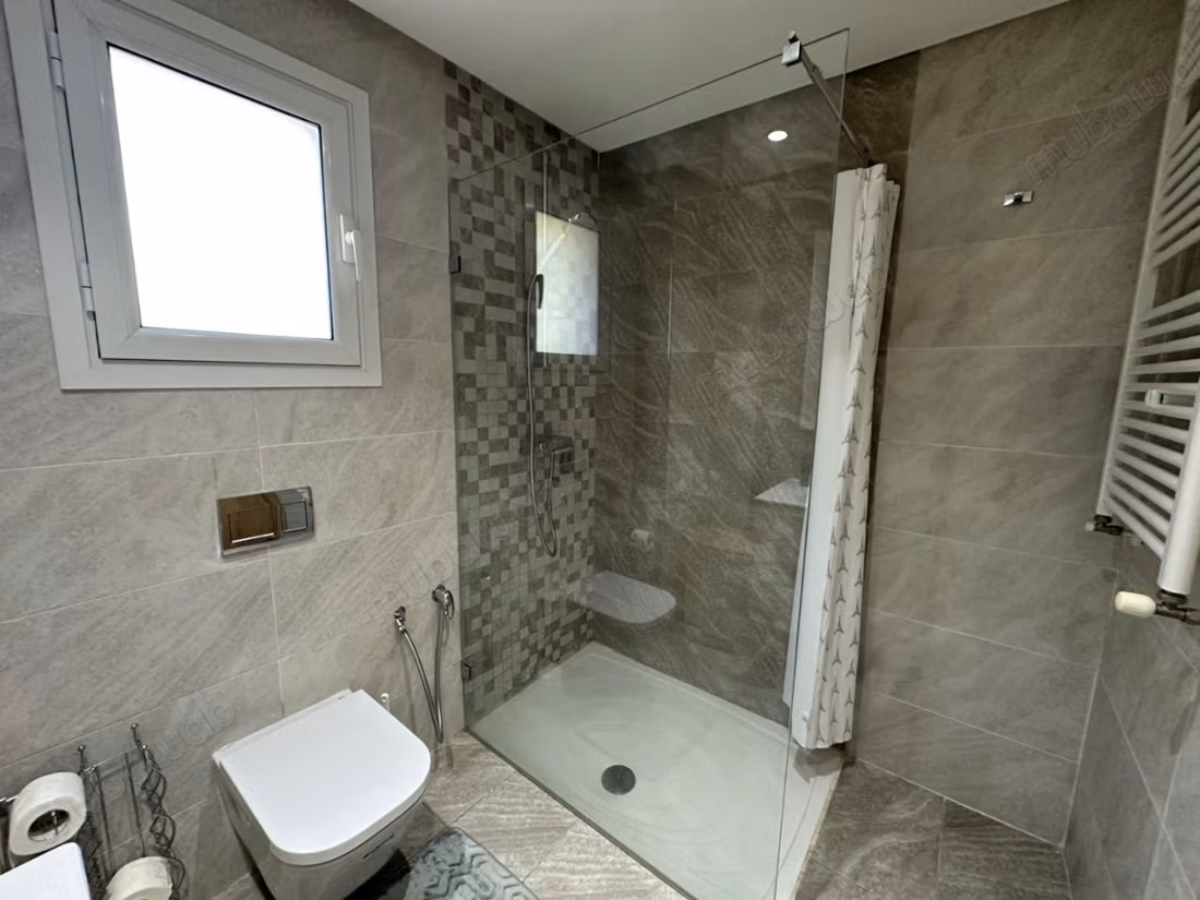 A louer: Appartement en S2 à la zone touristique