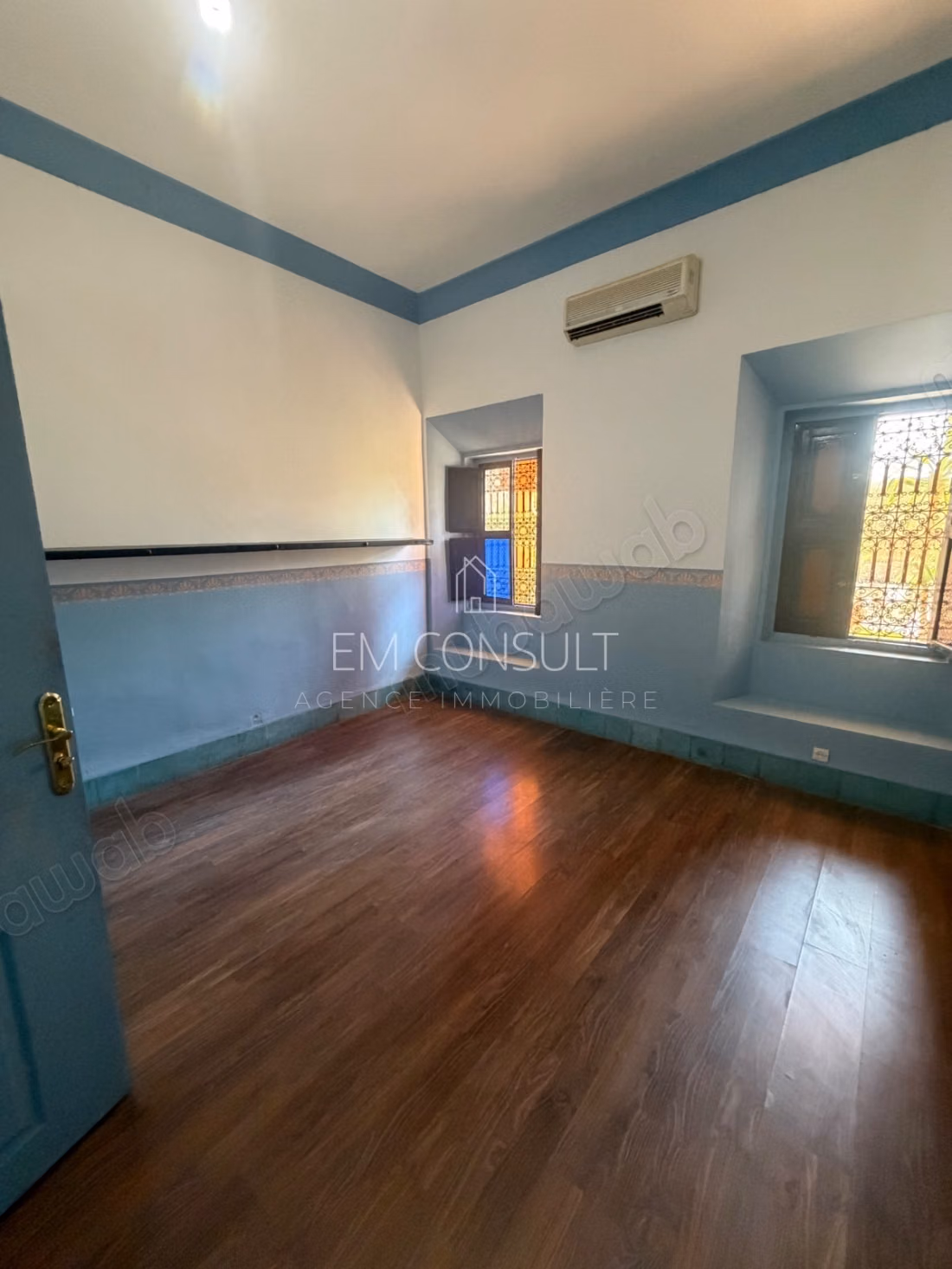 À louer villa 3ch 230m2 route de fez