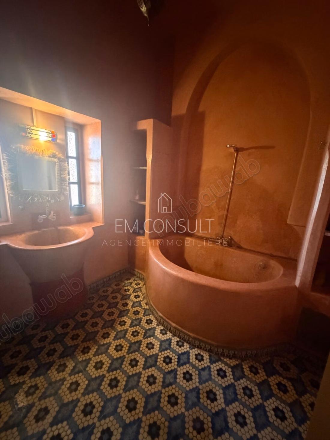 À louer villa 3ch 230m2 route de fez