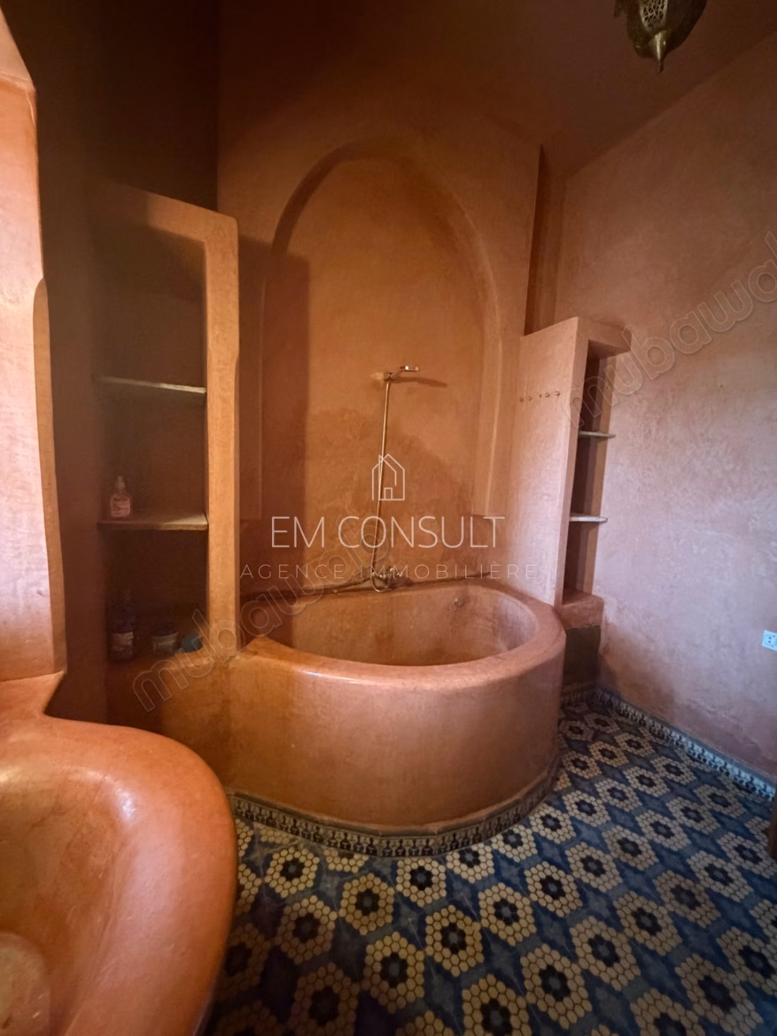 À louer villa 3ch 230m2 route de fez