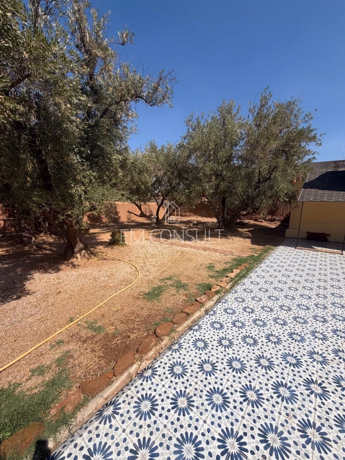 À louer villa 3ch 230m2 route de fez