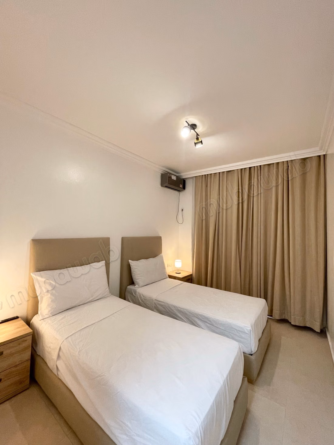 Elegance & Exceptional Location, Newly Renovated Apartment Facing El Harti Park – Marrakech