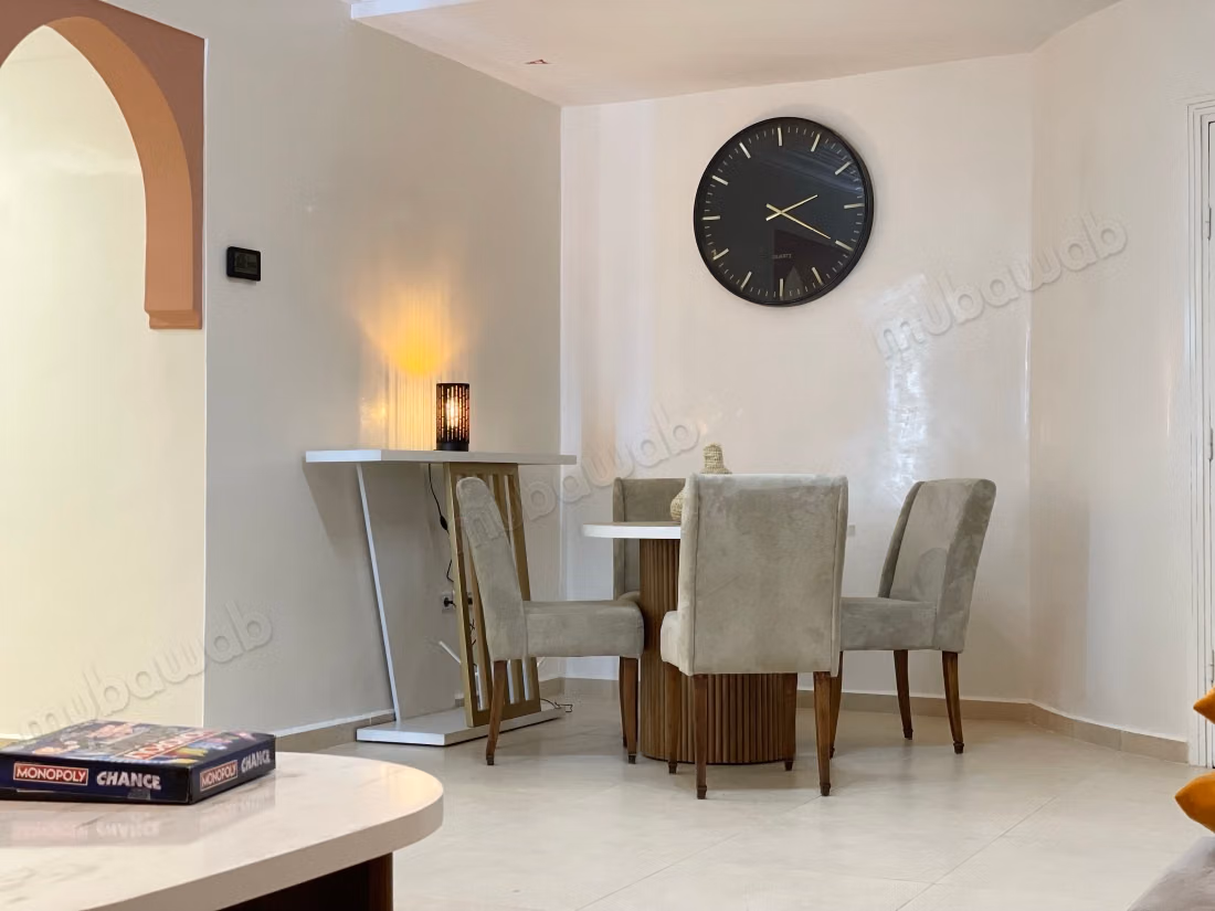 Elegance & Exceptional Location, Newly Renovated Apartment Facing El Harti Park – Marrakech
