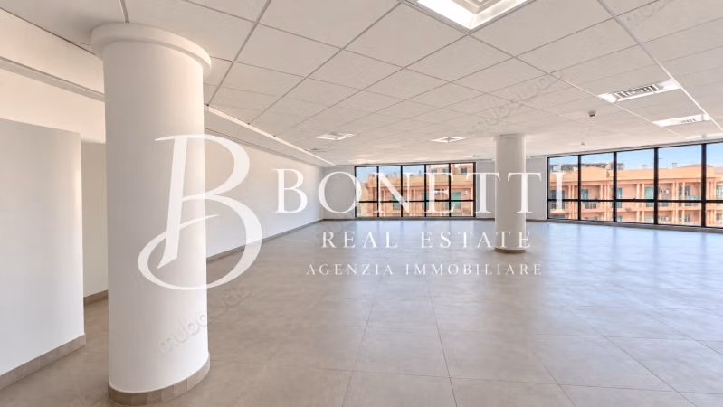 Bureau 146 m² à louer – Avenue Mohammed V