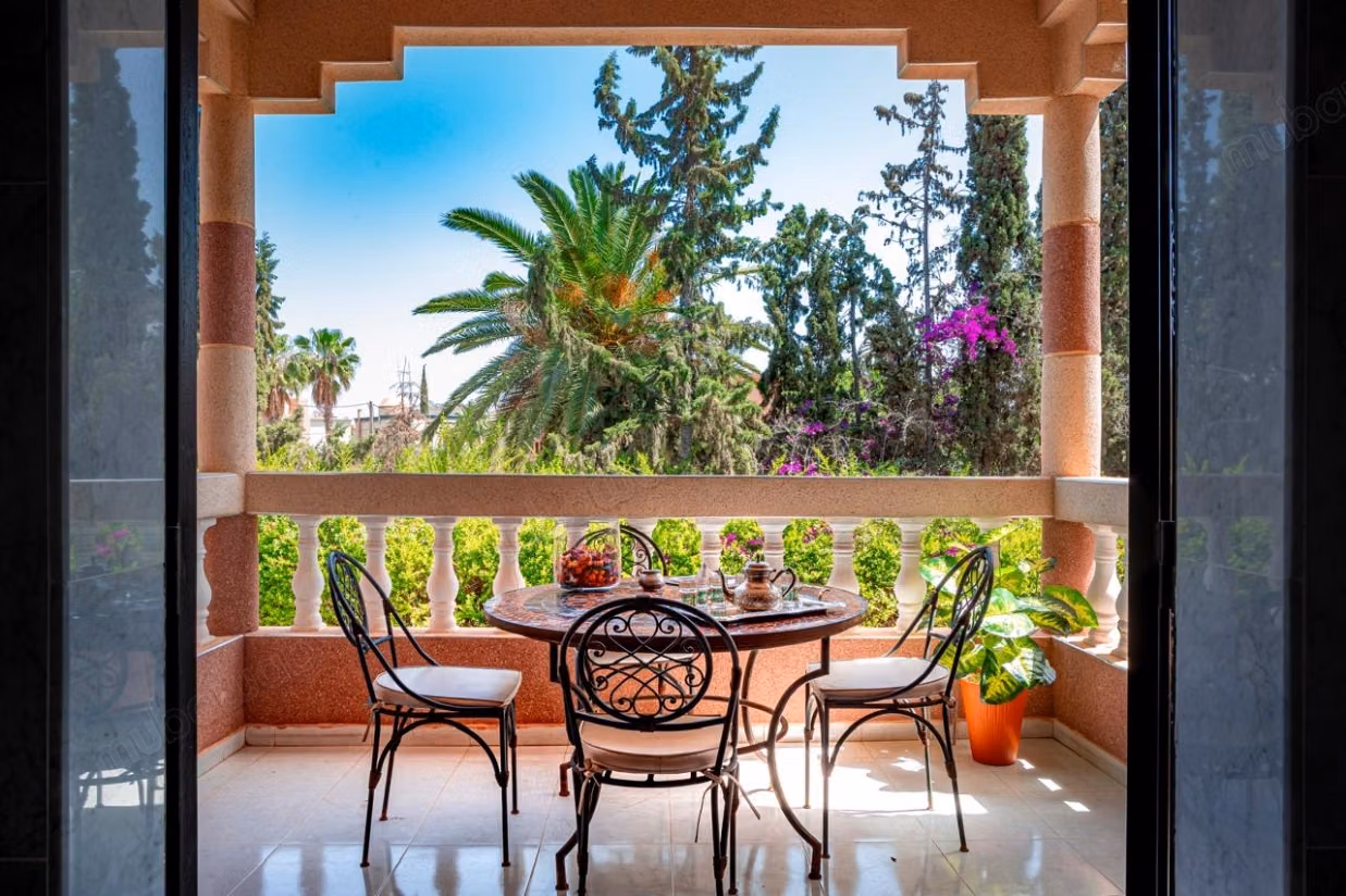 Prestigious villa, Targa, 15 m pool