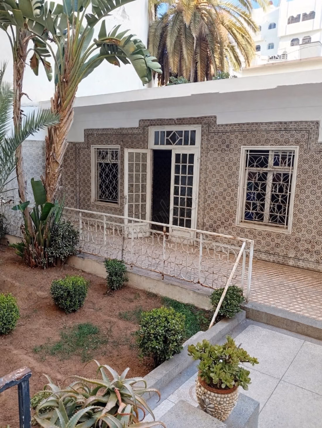 A vendre appartement villa 309m² Jardin 195m² Racine