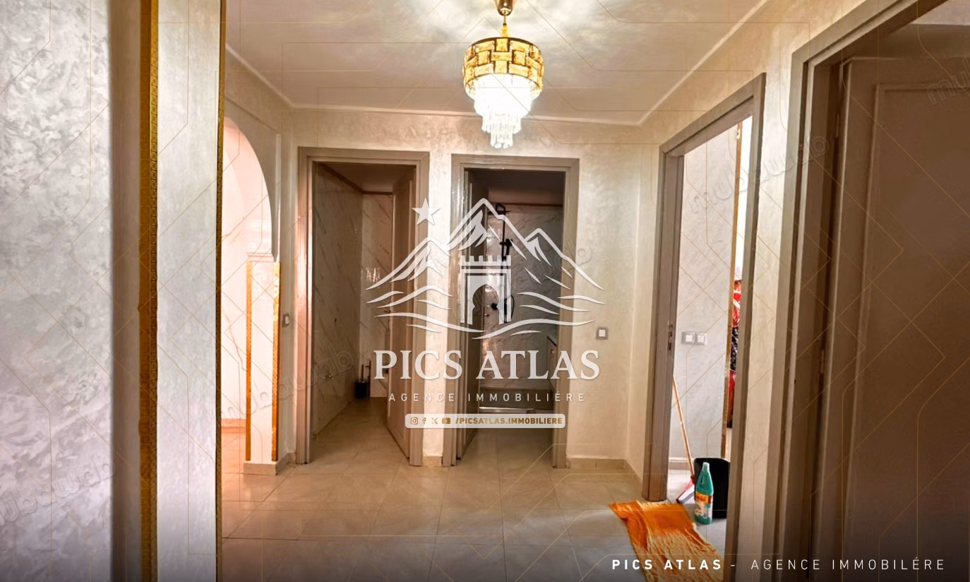 Appartement à vendre à Azzouzia – 85 m² avec parking et ascenseur