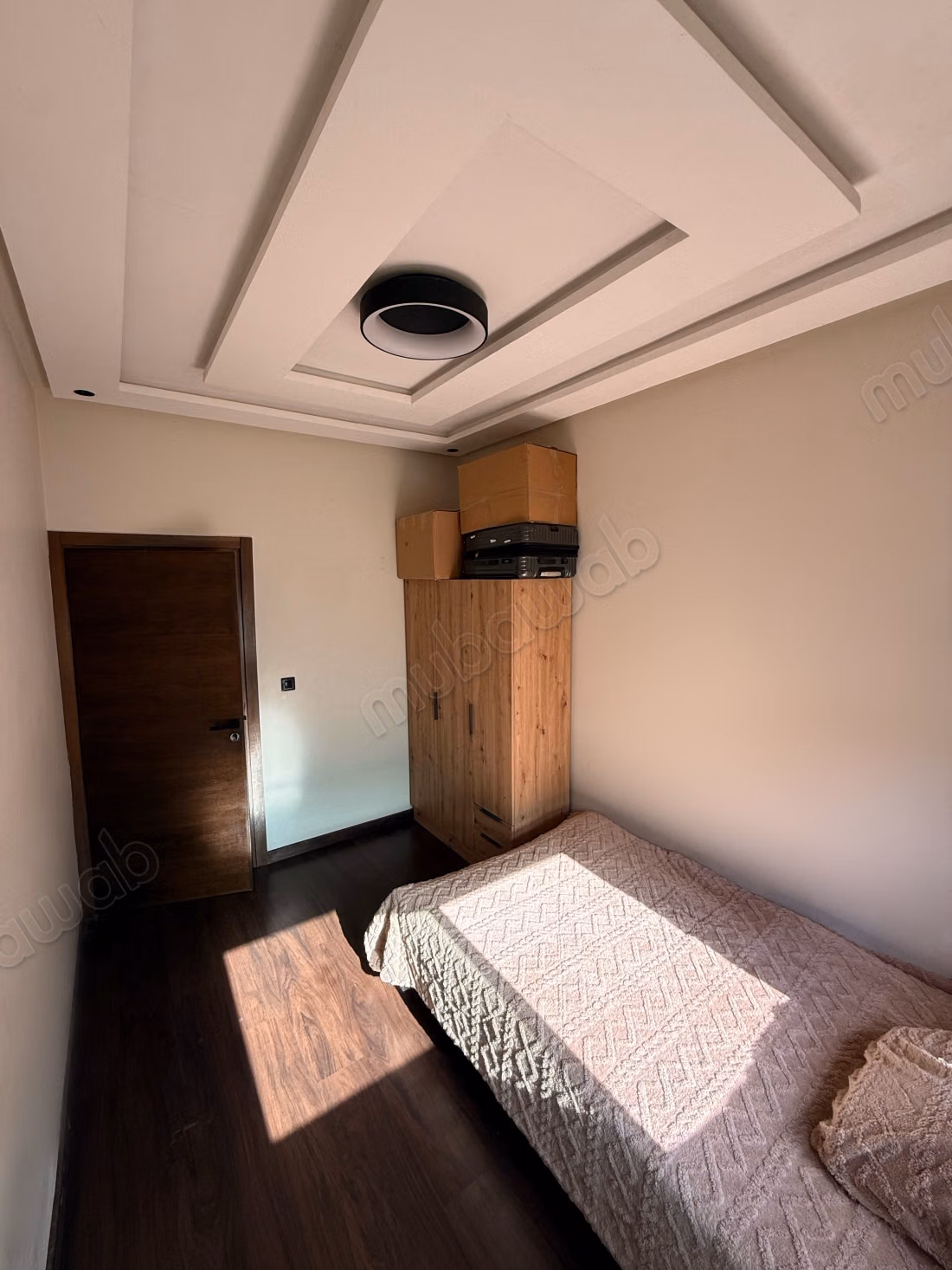 Sell apartment in Al Qods. 3 lovely rooms. Residence with Caretaker