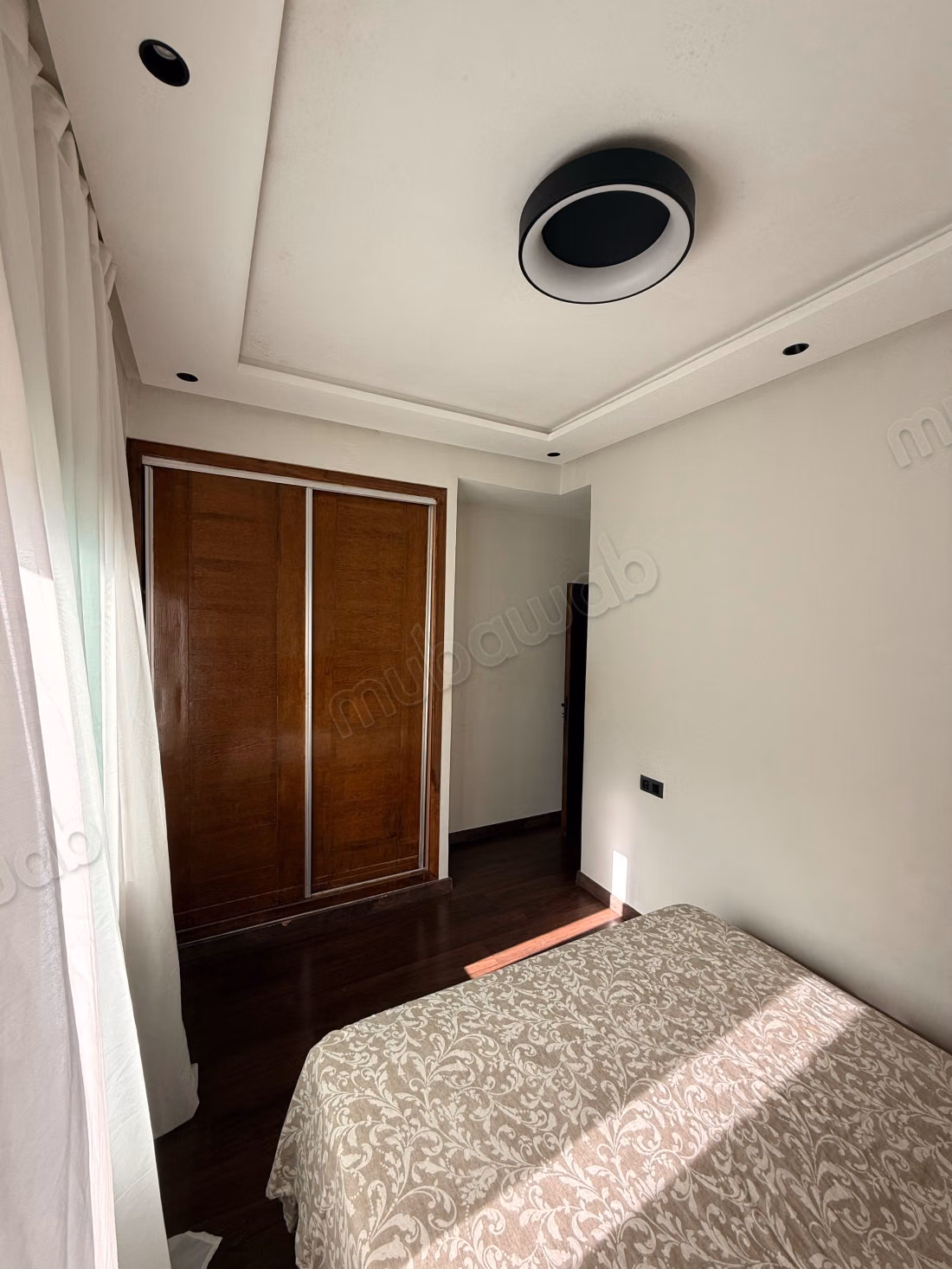 Sell apartment in Al Qods. 3 lovely rooms. Residence with Caretaker